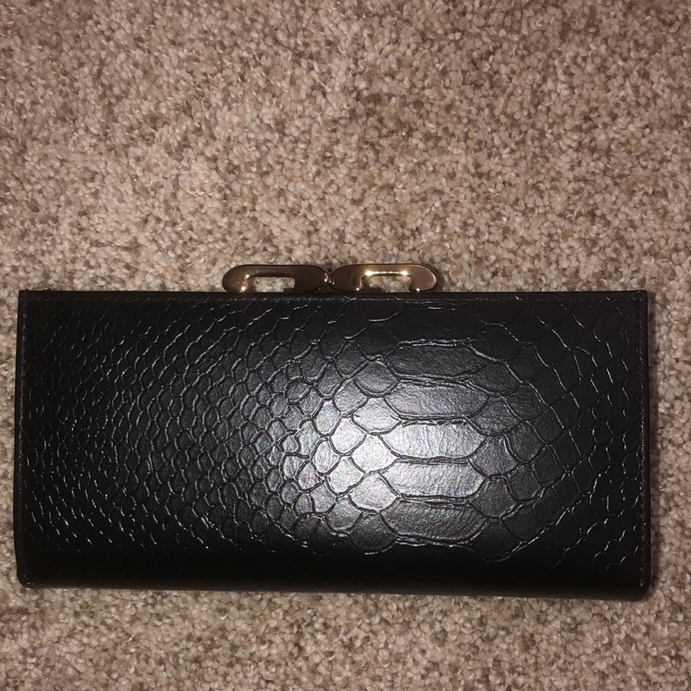 NWOT Louise De Vincent Genuine Leather Wallet - Picture 3 of 7